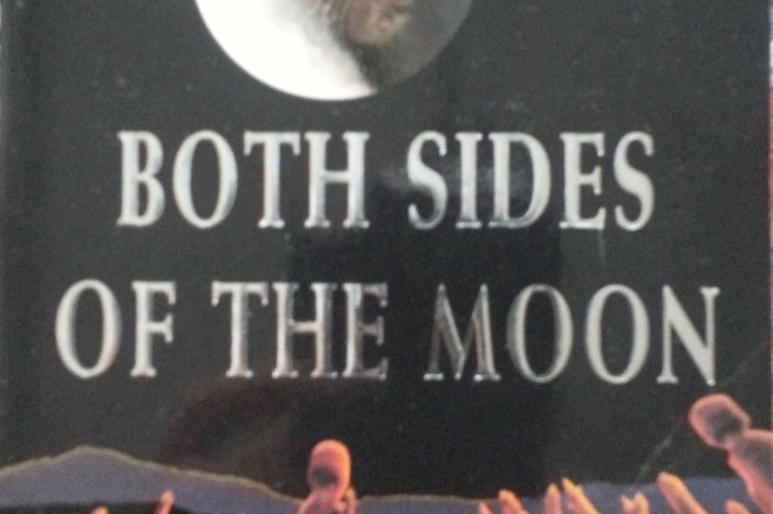 lan Duff’s — Both sides of the moon&nbsp;*****